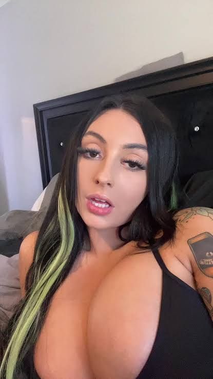 Im down for sex - Image 2