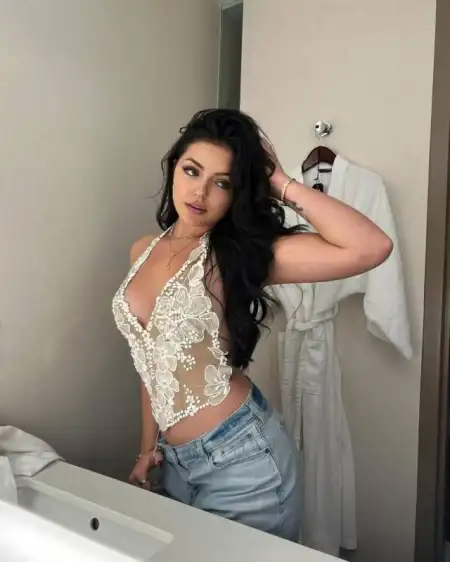 Available anytime for in call and out call on Oral sex, fetish, Regular sex, Anal, BJ, Bbw, BBBW in different amazing style❤️