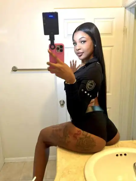 I AM 100% REAL💕✨PRETTY ASS WET GIRL💗✨SAFE💕 💯LEGIT✨💕 SKILLED🍆 😛💙EXOTIC 💦. GOOD PUSSY 😋😍 ✅ - 3