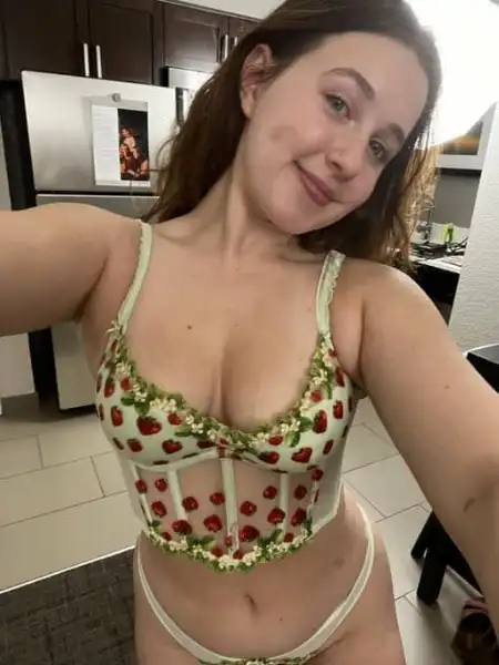 💋WELCOME TO PUSSY & THROAT UNIVERSITY‼ YOU READY TO CUM BUSS ME DOWN.