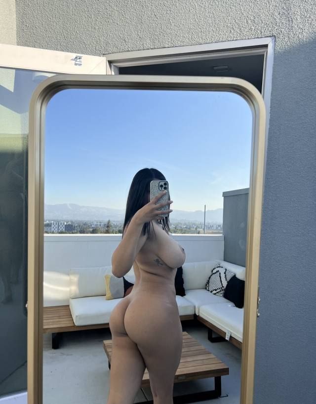 I squirt 💦 a lot…….  Do you love it if I squirt on your bed tonight …. Maybe I could lick 👅 up your cum 💦 - Image 2