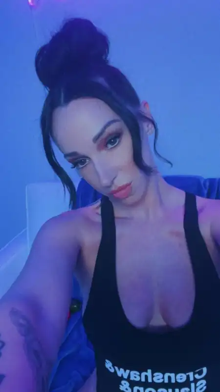 I’M VERY MUCH AVAILABLE FOR BOTH OUTCALL/ INCALL