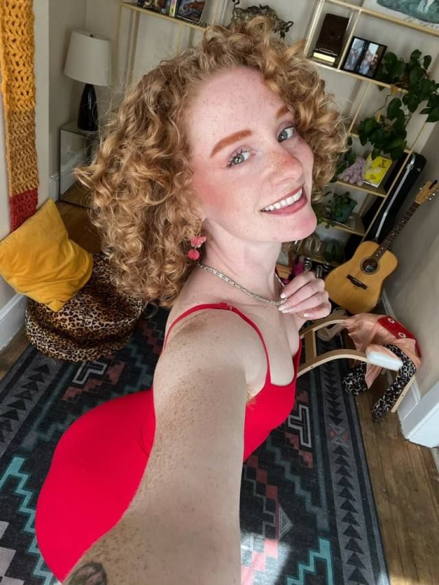 A sweet local girl with a laid-back vibe, available for low-key, discreet meetups with no pressure. - Image 2