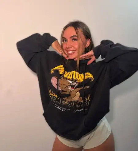 LETS FUCK DIN THE CAR OR MY PLACE OR YOURS • COME AND HAVE SOME UNFORGETTABLE SEXUAL SATISFACTION AND FUN