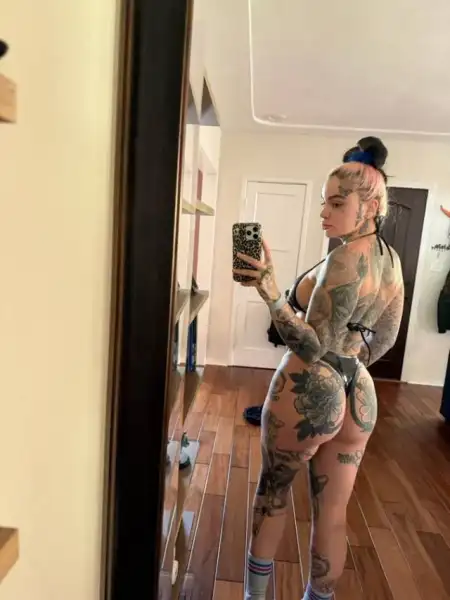 SNAPCHAT👻 LEIGH_WANDA OR TEXT 5042250051 FOR FUN 👅 !!! 💦💦🍆🍆 👅👅🍑🍑