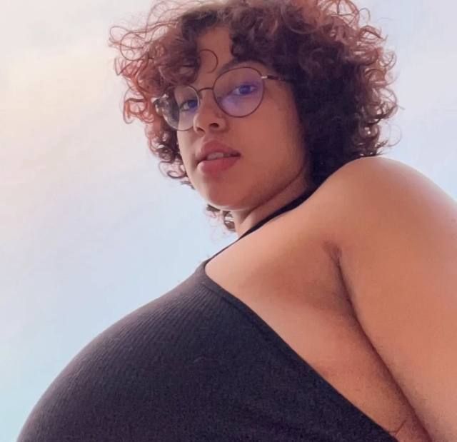 𝐈’𝐦 𝐚𝐯𝐚𝐢𝐥𝐚𝐛𝐥𝐞 𝐟𝐨𝐫 𝐛𝐨𝐭𝐡 𝐢𝐧𝐜𝐚𝐥𝐥 𝐚𝐧𝐝 𝐨𝐮𝐭𝐜𝐚𝐥𝐥 𝐬𝐞𝐫𝐯𝐢𝐜𝐞. 𝐈𝐦 𝐚 𝐟𝐞𝐦𝐚𝐥𝐞 𝐞𝐬𝐜𝐨𝐫𝐭 𝐫𝐞𝐚𝐝𝐲 𝐟𝐨𝐫 𝐚𝐧𝐲 𝐤𝐢𝐧𝐝𝐚 𝐟𝐮𝐧 𝐢 𝐜𝐡𝐚𝐫𝐠𝐞.🍆😋 - Image 3