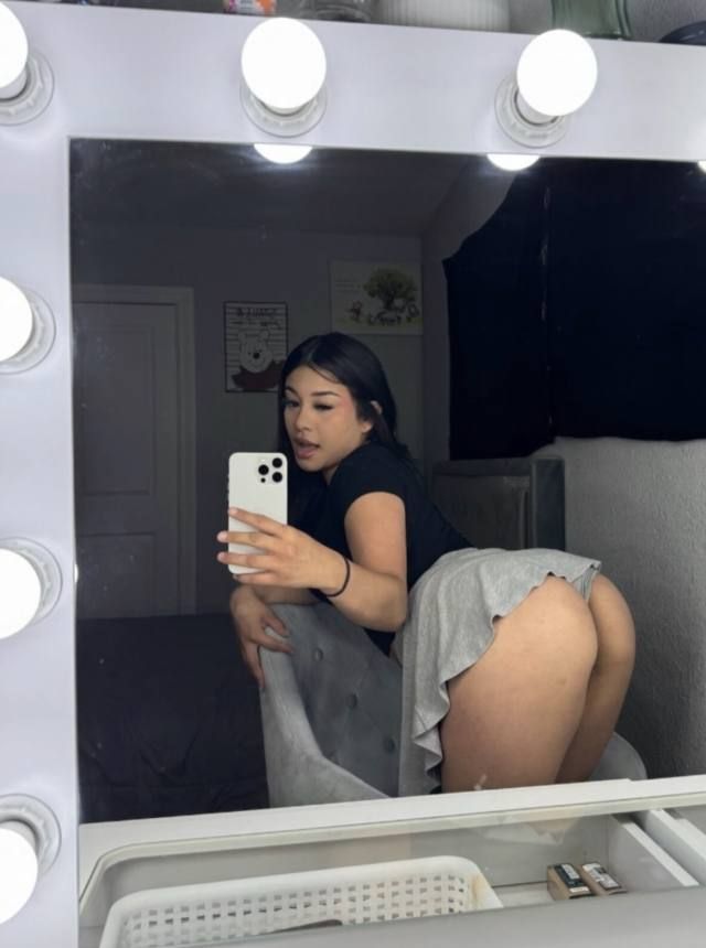 Are you stressed and need Some hot reliever? I’m a horny mature girl, I love squirting ? - Image 3