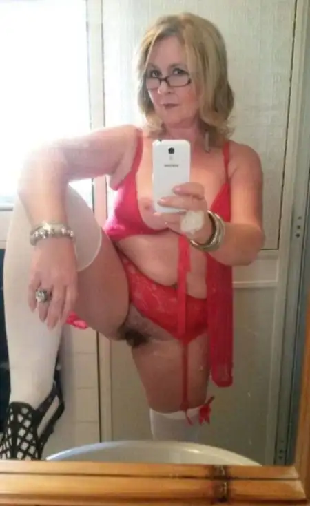 💖💖💥🌹💖 I AM 55 YEARS GRANDMOTHER COLLEGE TEACHER ✅✅✅ LOOKING FOR A SECRET RELATIONSHIP💖💖💥🌹 - 2