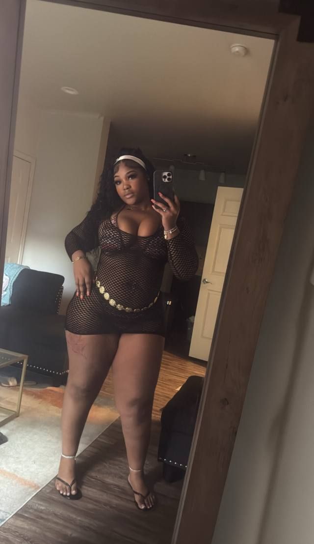 Just a single teacher looking for someone to make me happy 💕takin app - Image 3