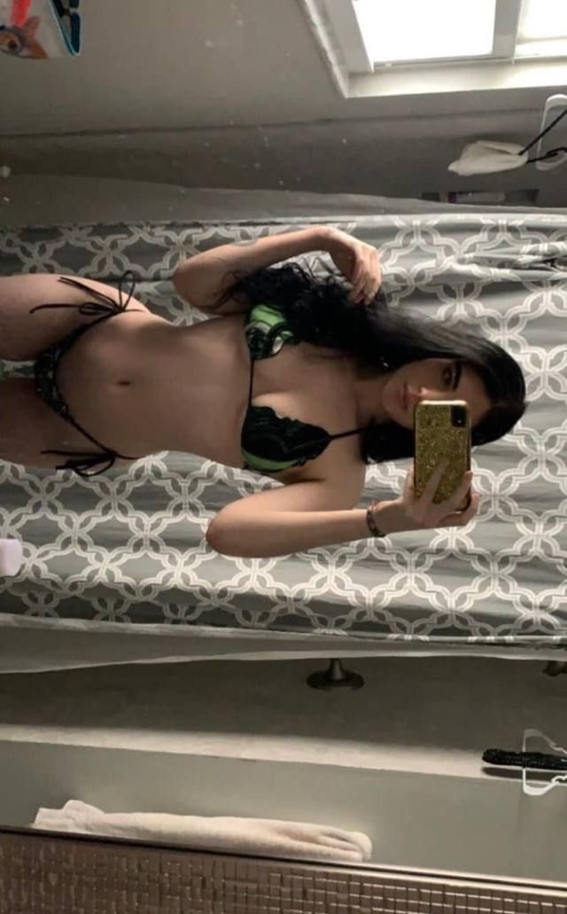 I'am 29 years Very Hot & Sexy Girl, Clean & have a tight Pussy & seriously I need someone for Fun With My Clean tits pussy. I - Image 3