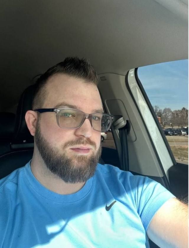 I have quick remote job(quick cash) for 10 people. $4000 guaranteed on the first week. Need just 10 people. Text me: 70761607 - Image 2