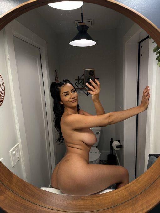 CLEAN SOFT SKIN🌹 FRIENDLY🍭🦄Sophy ur sexy fantasy🦄with thick plump - Image 3